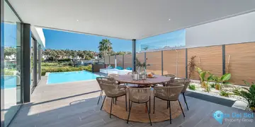 5 bedroom House for Sale in El Paraiso-35604