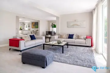 6 bedroom House for Sale in Marbella-35651