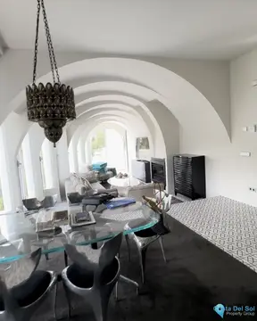 5 bedroom House for Sale in Marbella-35820