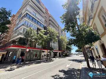 9 bedroom Apartment for Sale in Málaga Centro-35831