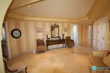 4 bedroom Apartment for Sale in Sotogrande Puerto-35983