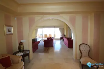 4 bedroom Apartment for Sale in Sotogrande Puerto-35984