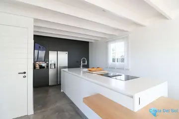 4 bedroom House for Sale in Benahavís-36042