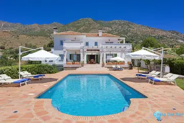 6 bedroom House for Sale in Mijas