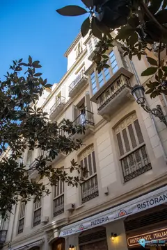 4 bedroom Apartment for Sale in Málaga Centro