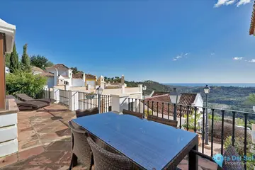 3 bedroom House for Sale in Benahavís-16239
