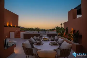 4 bedroom Apartment for Sale in Nueva Andalucía-36382