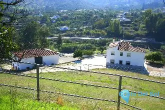 6 bedroom House for Sale in Coín