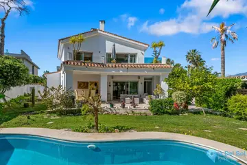 5 bedroom House for Sale in San Pedro de Alcántara