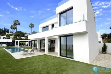 6 bedroom House for Sale in Atalaya-36663