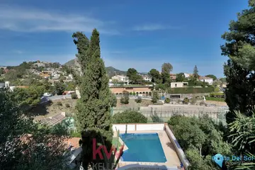 6 bedroom House for Sale in Málaga-36900