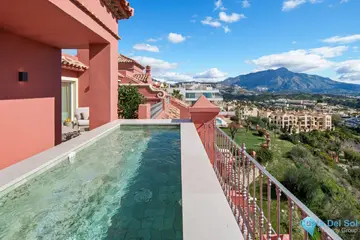 2 bedroom Apartment for Sale in Monte Halcones