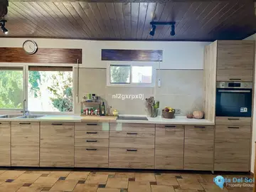 5 bedroom House for Sale in Marbella-37021
