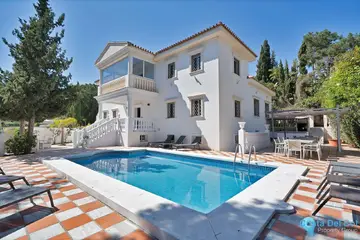 10 bedroom House for Sale in Marbella-37048
