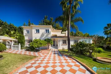 5 bedroom House for Sale in Nagüeles
