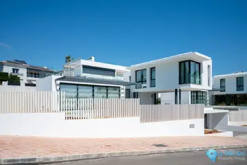 4 bedroom House for Sale in El Chaparral