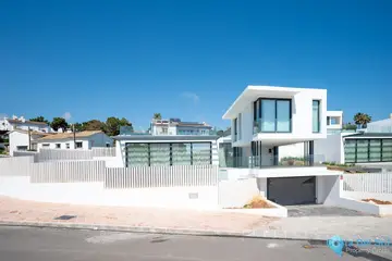 4 bedroom House for Sale in El Chaparral-37156