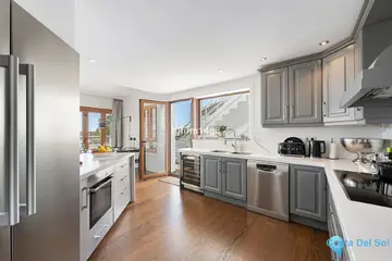 5 bedroom Apartment for Sale in Nueva Andalucía-37188