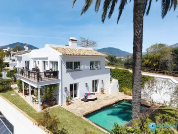 4 bedroom House for Sale in Nueva Andalucía-37206