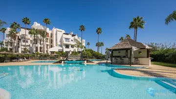 3 bedroom Apartment for Sale in New Golden Mile-37259