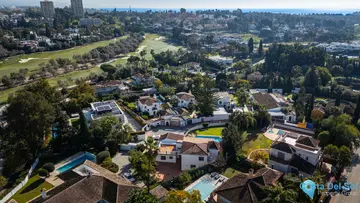 4 bedroom House for Sale in Nueva Andalucía-37395