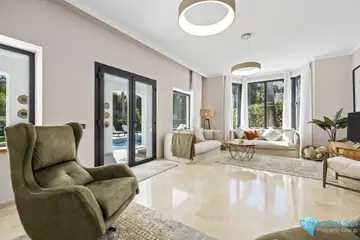 5 bedroom House for Sale in El Paraiso-37445