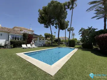 4 bedroom House for Sale in San Pedro de Alcántara-37624