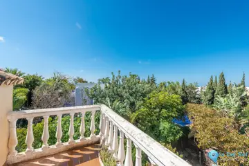 8 bedroom House for Sale in Marbella-37698