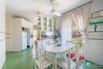 8 bedroom House for Sale in Marbella-37699