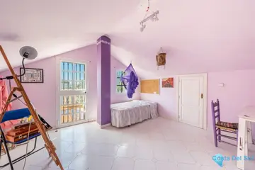 8 bedroom House for Sale in Marbella-37705