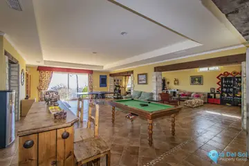 7 bedroom House for Sale in Estepona-37747