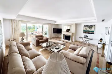 3 bedroom Apartment for Sale in The Golden Mile-37777