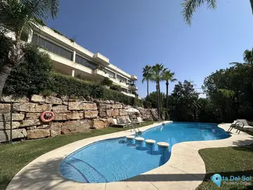 4 bedroom Apartment for Sale in The Golden Mile-37829