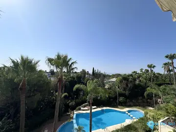 4 bedroom Apartment for Sale in The Golden Mile-37832