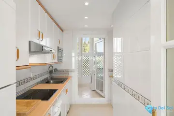 2 bedroom Apartment for Sale in Nueva Andalucía-16404