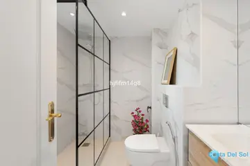 2 bedroom Apartment for Sale in Nueva Andalucía-16408