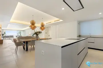 3 bedroom Apartment for Sale in Estepona-38104