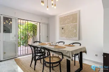 5 bedroom House for Sale in The Golden Mile-38213