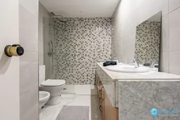 5 bedroom House for Sale in The Golden Mile-38228