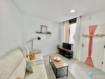 15 bedroom Apartment for Sale in Málaga-38305