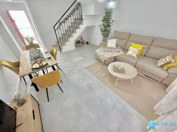 15 bedroom Apartment for Sale in Málaga-38308