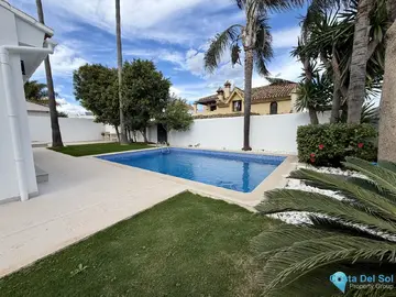 5 bedroom House for Sale in Puerto Banús-38501