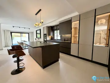 5 bedroom House for Sale in Puerto Banús-38504