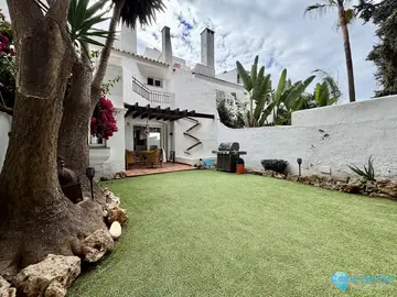 3 bedroom House for Sale in Nueva Andalucía-16461