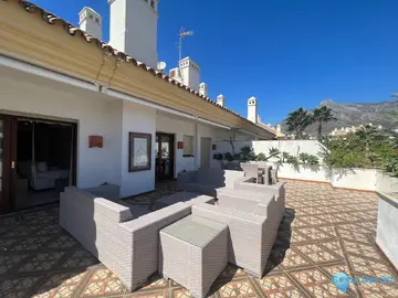4 bedroom Apartment for Sale in The Golden Mile-38828