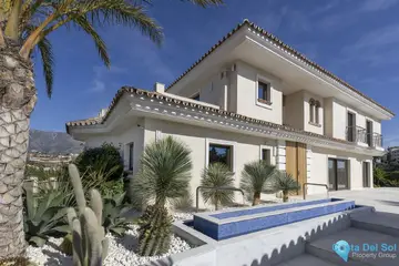6 bedroom House for Sale in Mijas Golf-38864