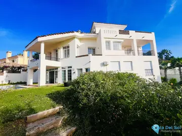 4 bedroom House for Sale in La Quinta-38879