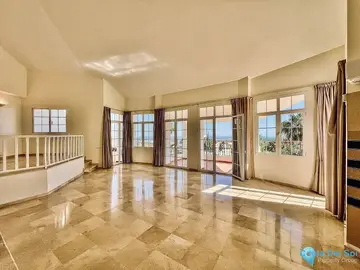 4 bedroom House for Sale in La Quinta-38886