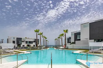 3 bedroom House for Sale in Estepona