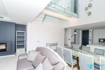 3 bedroom House for Sale in Estepona-38950